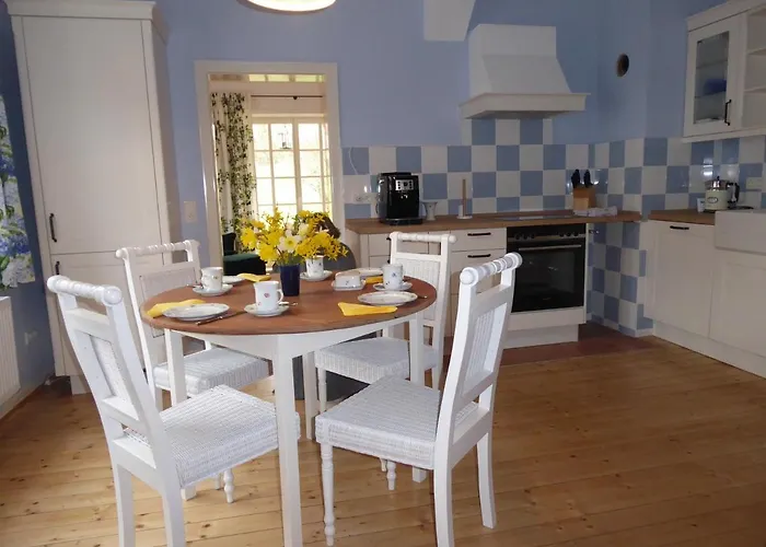 Forsthaus In Waldhessen Daire Bauhaus