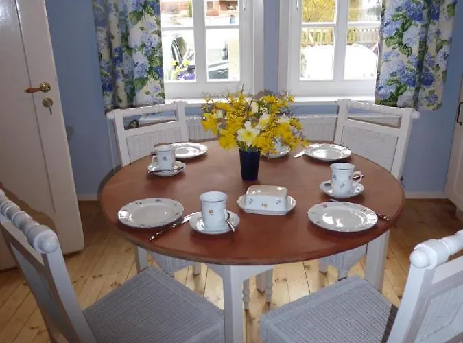 Daire Forsthaus In Waldhessen Bauhaus