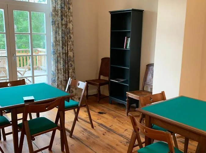 Forsthaus In Waldhessen Daire Bauhaus